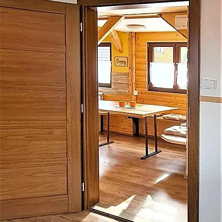 山林小屋 Sandra